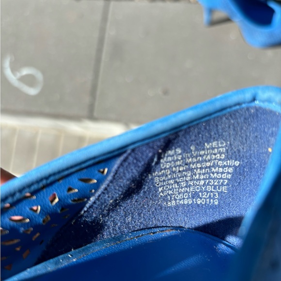 Apt 9 blue platform heels - Picture 3 of 3